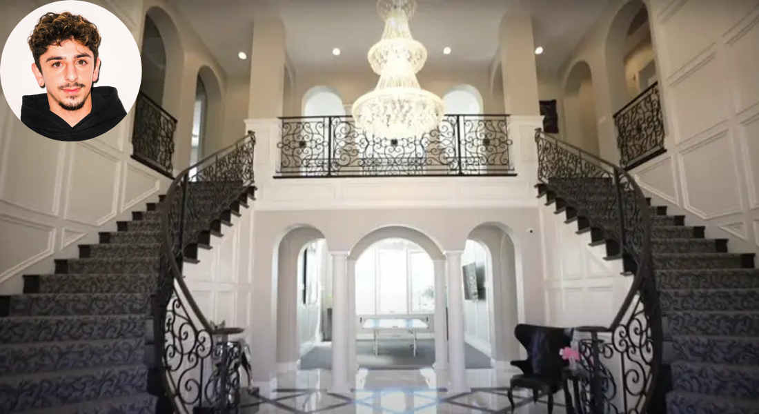 Faze Rug House