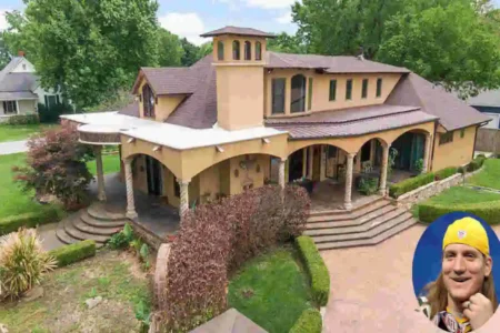 o AJ Hawk's Home