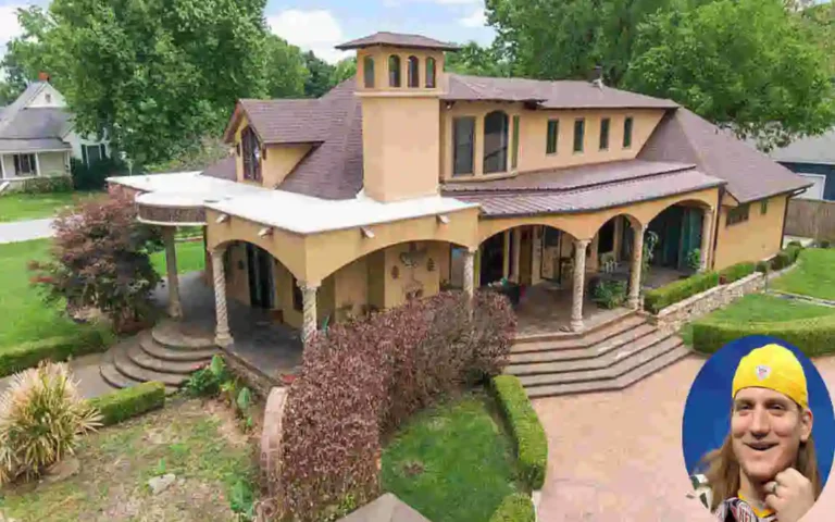 o AJ Hawk's Home