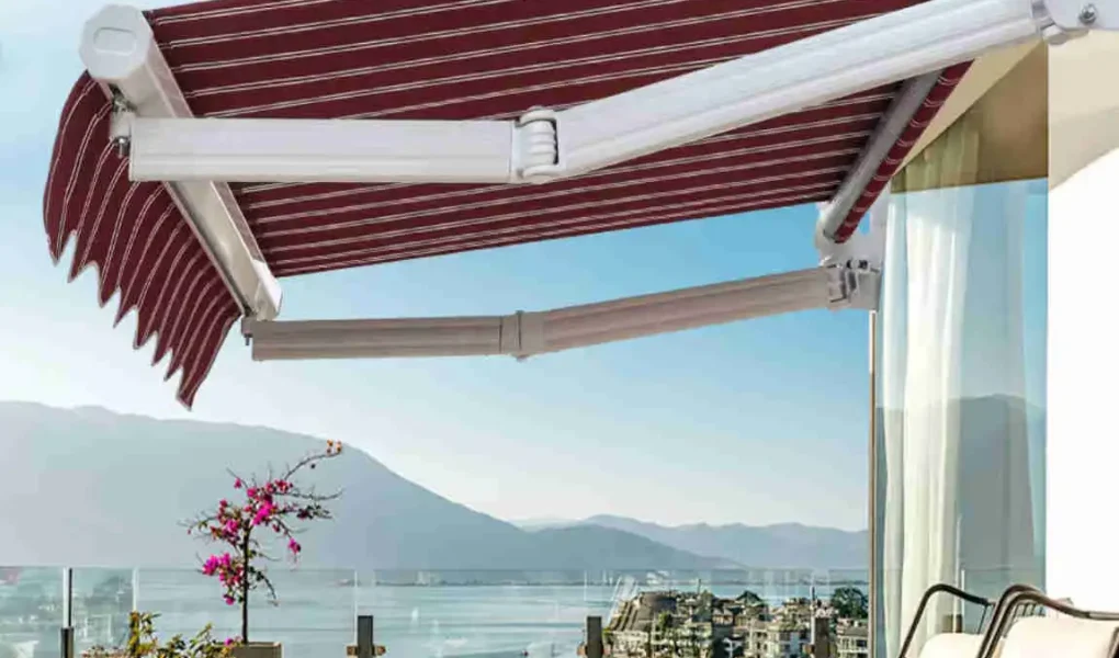 How to fold the home sunshade?