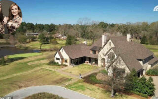 Duck Dynasty House