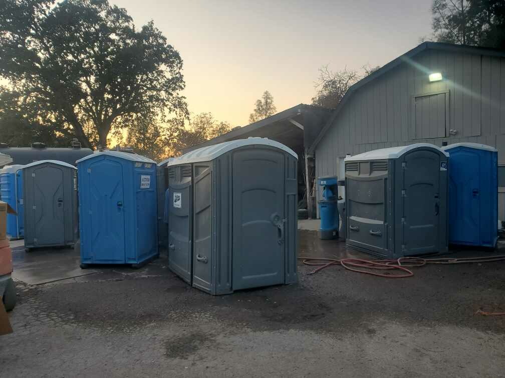 Marketing Your High-End Portable Bathroom Business