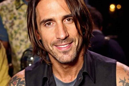 anthony kiedis net worth