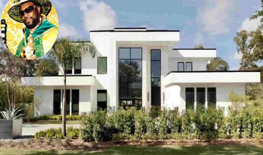 Don Magic Juan House Photos