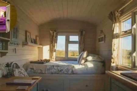 can i turn my shed into a house bedroom uk