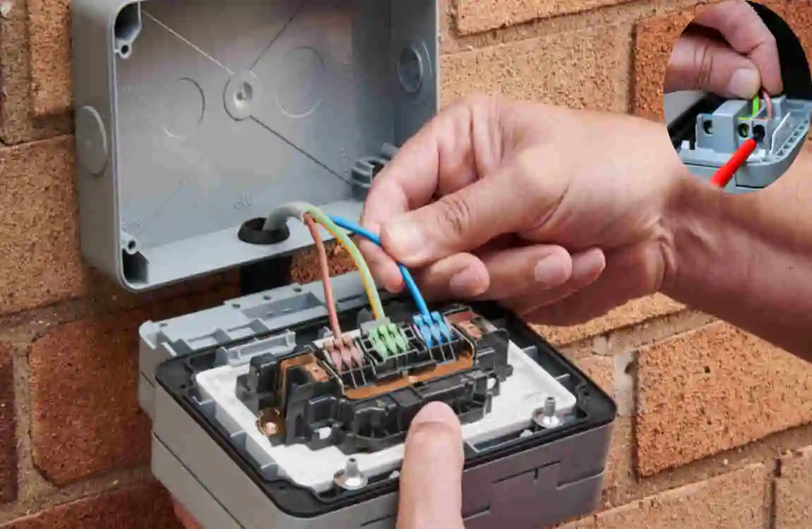 how to fit outdoor socket