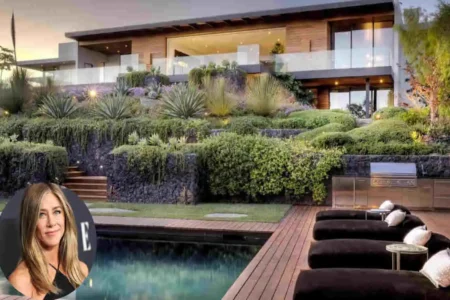 Jennifer Aniston House