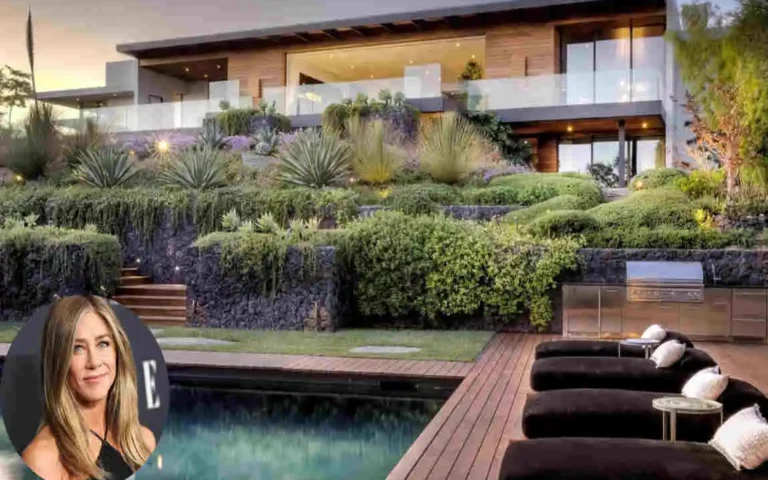 Jennifer Aniston House