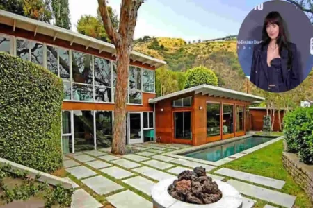 Dakota Johnson's House