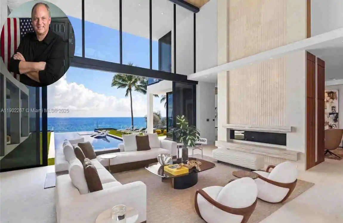 David MacNeil's House