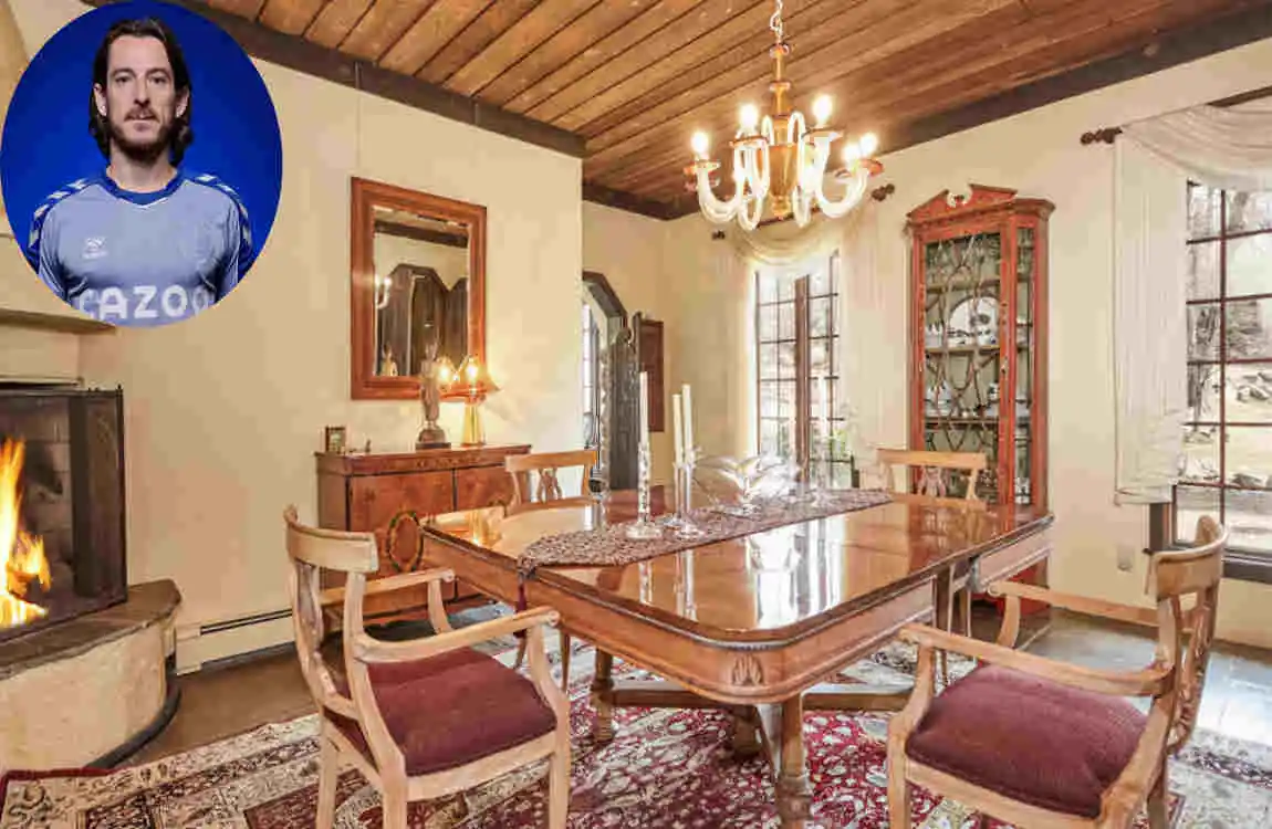 Leighton Baines House