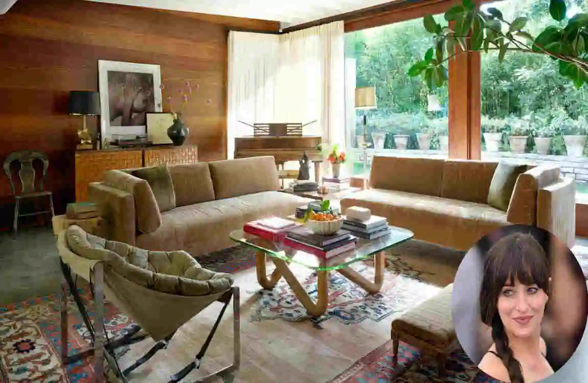 Dakota Johnson's house