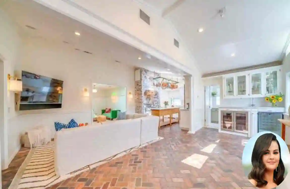 Selena Gomez house