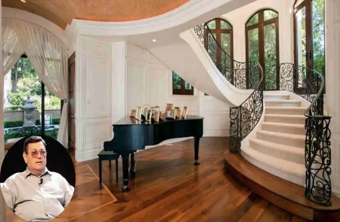 Abraham Quintanilla’s House