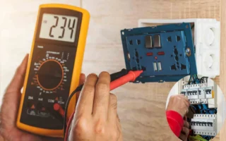 what is the average amperage of a house