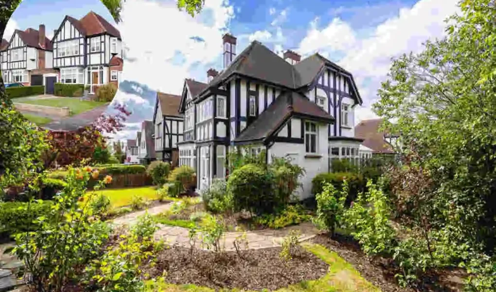 what is a linked house