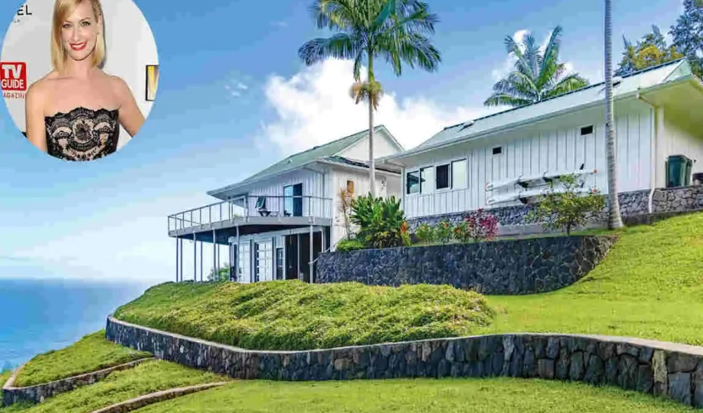 Beth Behrs' House: