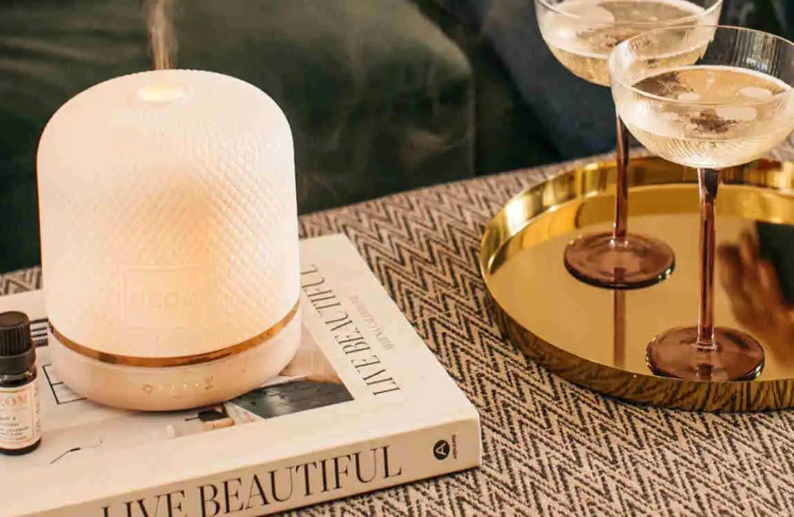 where to place essential oil diffuser in bedroom