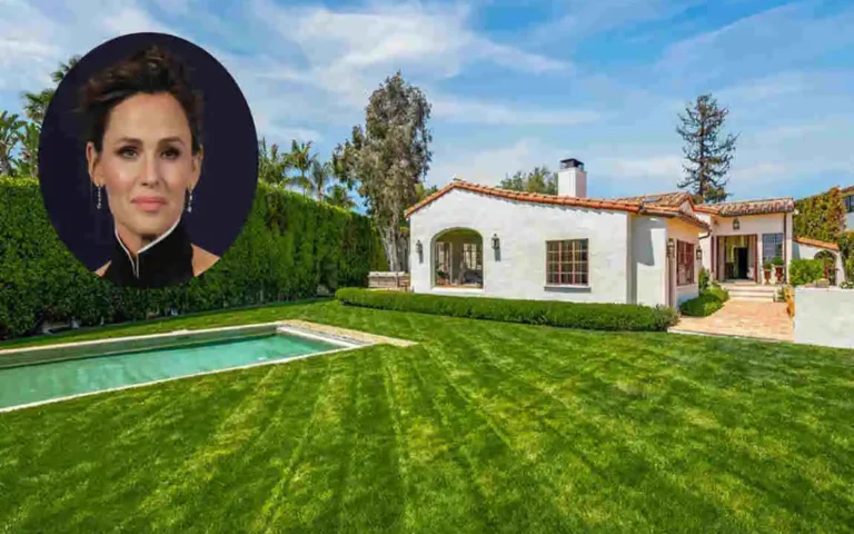 Jennifer Garner's Brentwood House