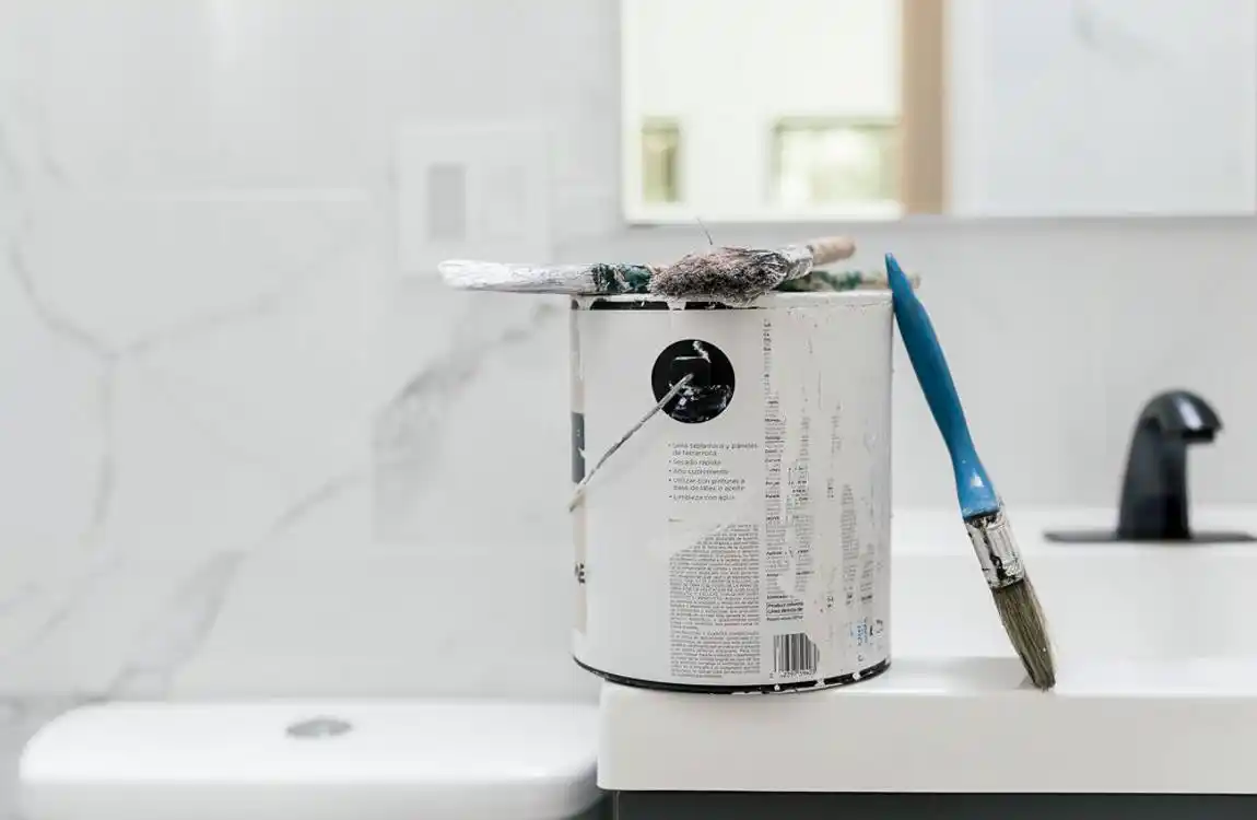 How Long to Paint a Bathroom? House Painting Timeline