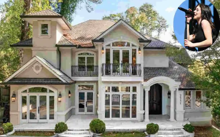 Chrissy Costanza's house