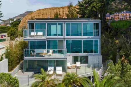 Malibu Celebrity Houses