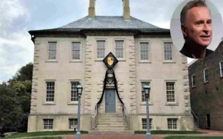 Robert Carlyle house