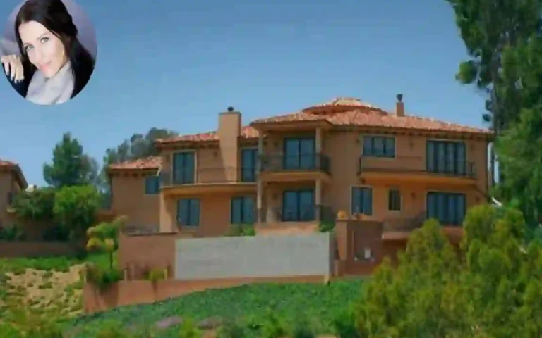 Pattie Mallette's house