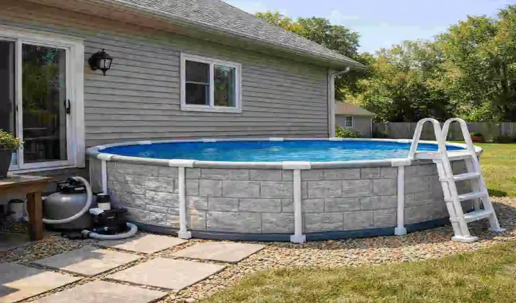 how close can an above ground pool be to a house