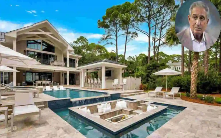 Arthur Blank House